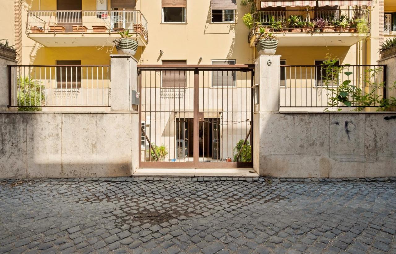 3 Bed Modern Flat - 15 Minutes Walk To Colosseum 罗马 外观 照片